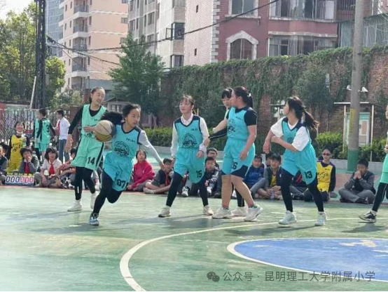 如何使用智能健身设备进行篮球专项训练_1